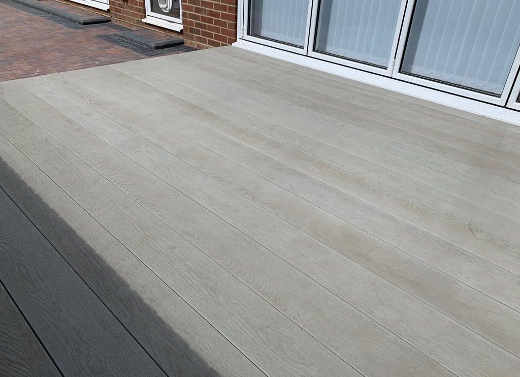 Composite Decking Installation Sidcup DA15/DA14